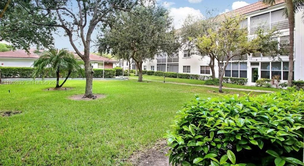 1501 S Ocean Blvd, Unit 129, Lauderdale by the Sea, FL 33062 Photo