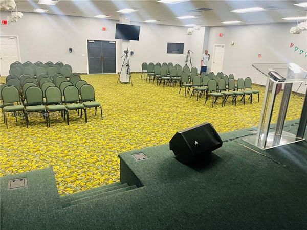 4257 NW 12 ST, Lauderhill, FL 33313