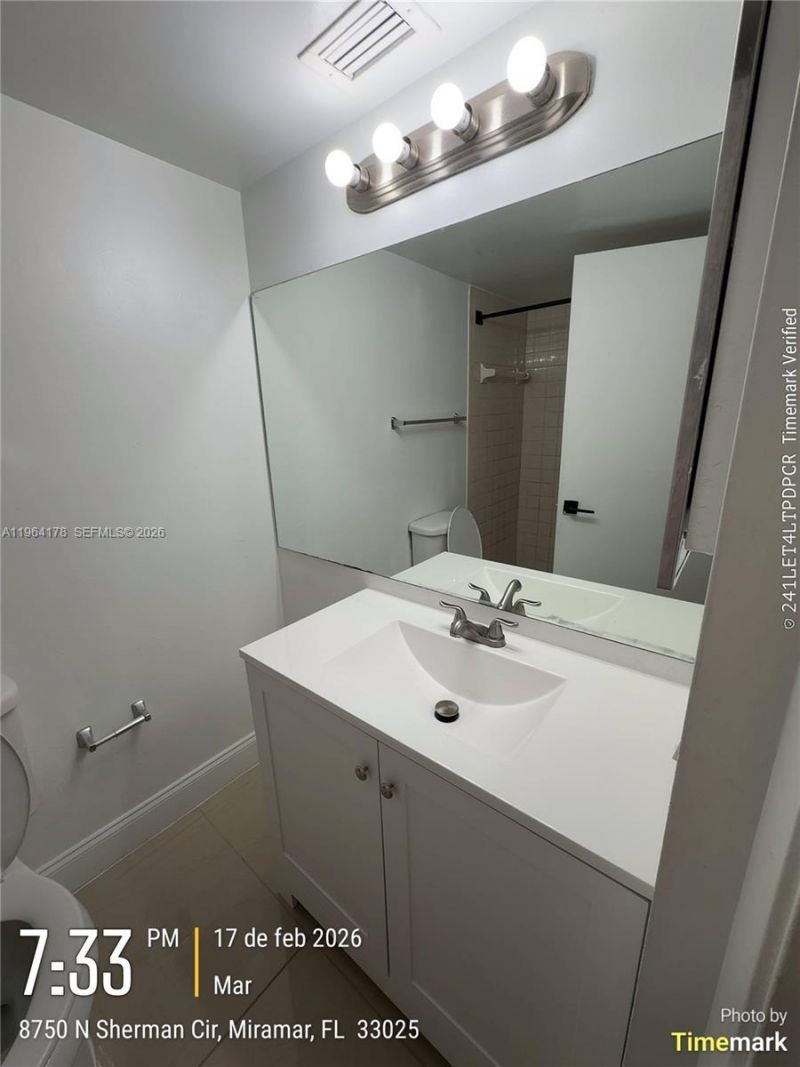 8730 N Sherman Cir, Unit 302, Miramar, FL 33025 Photo