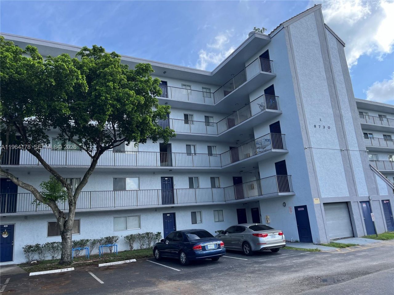 8730 N Sherman Cir, Unit 302, Miramar, FL 33025 Photo