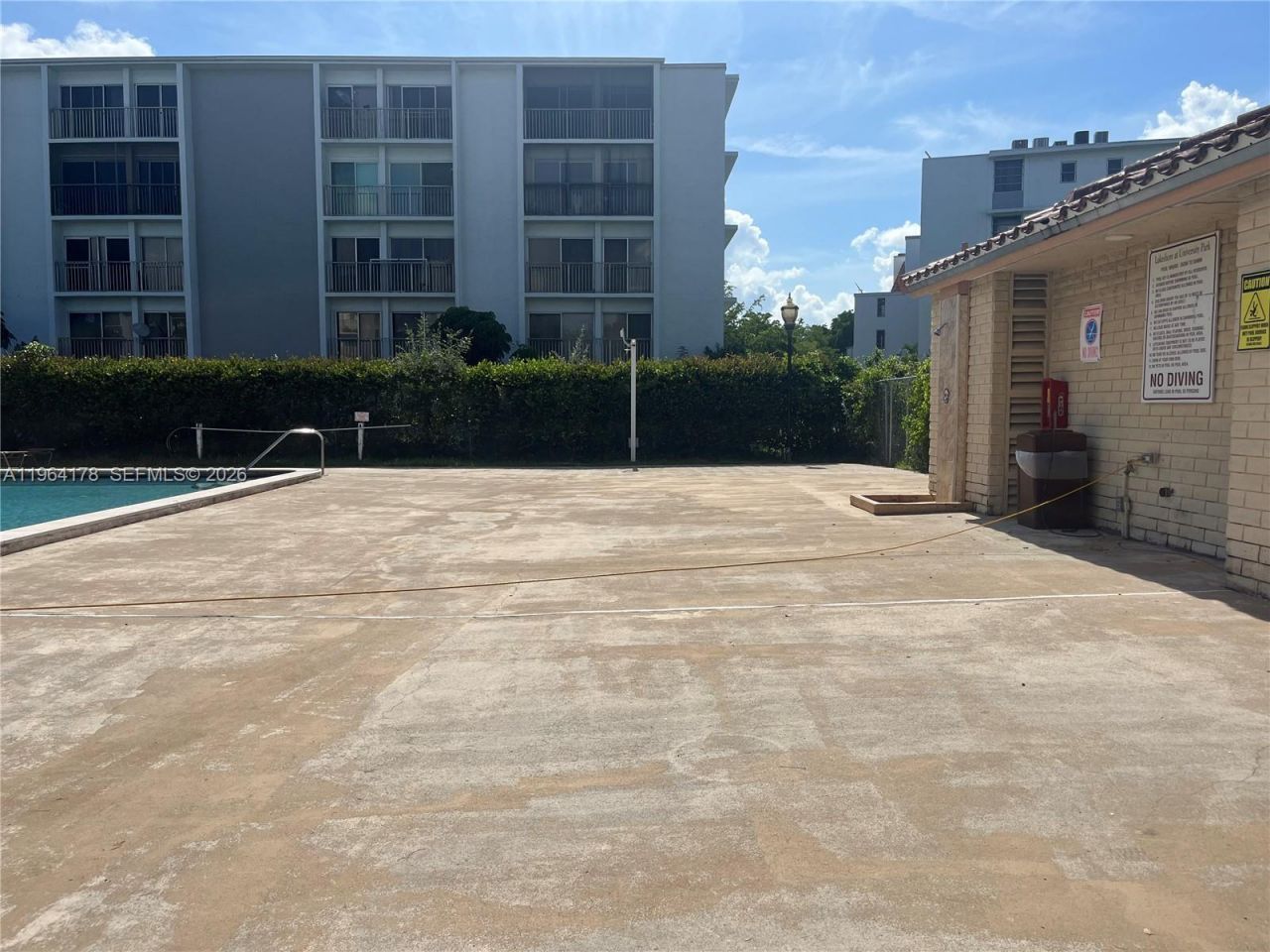 8730 N Sherman Cir, Unit 302, Miramar, FL 33025 Photo