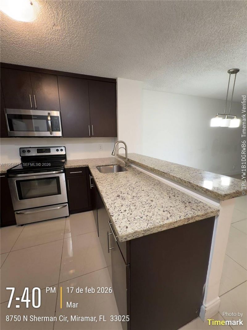 8730 N Sherman Cir, Unit 302, Miramar, FL 33025 Photo