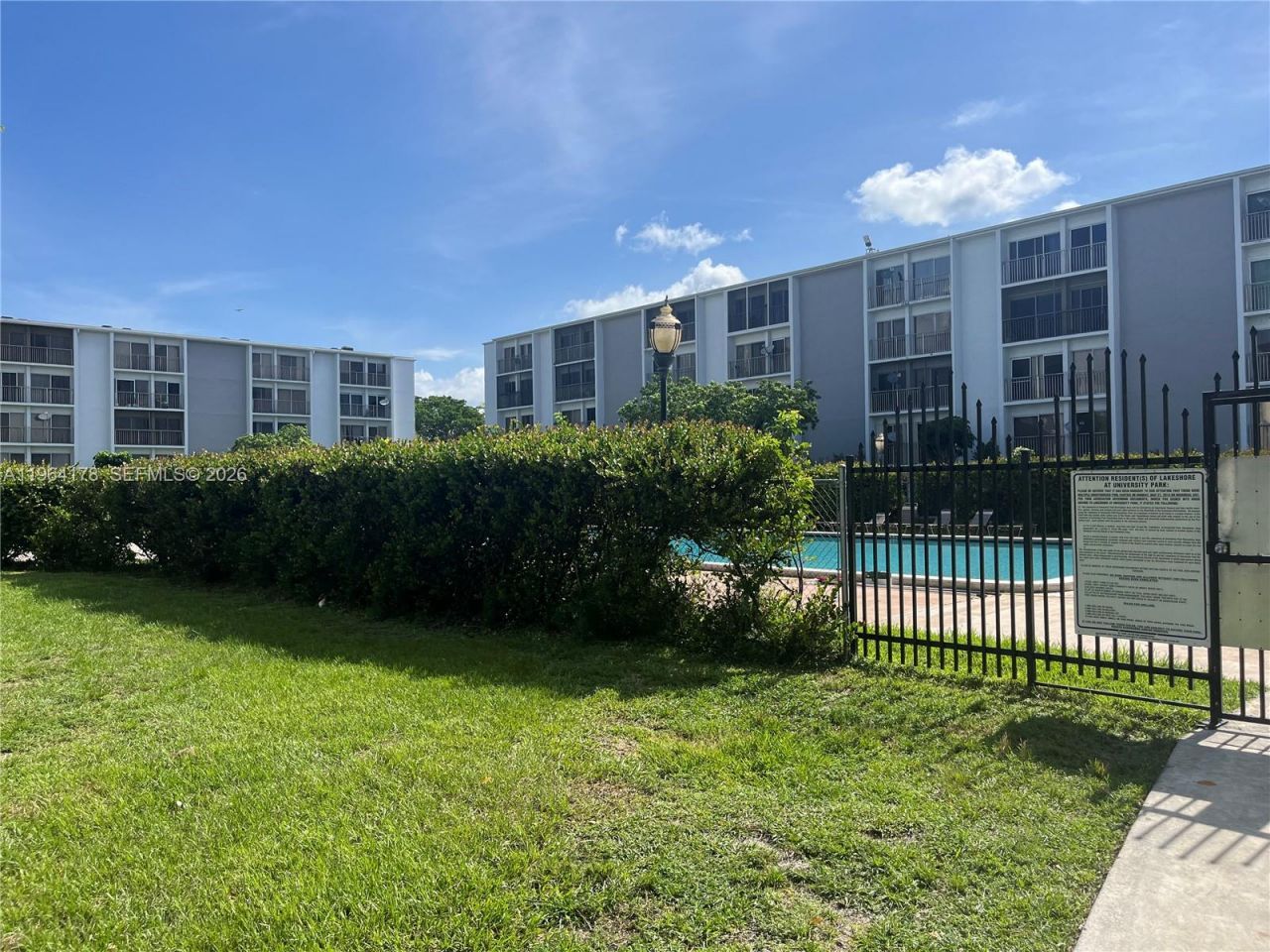 8730 N Sherman Cir, Unit 302, Miramar, FL 33025 Photo