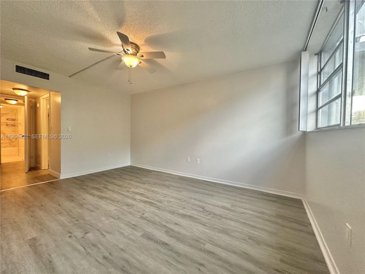 1470 NE 125th Ter, Unit 210, North Miami, FL 33161 Photo