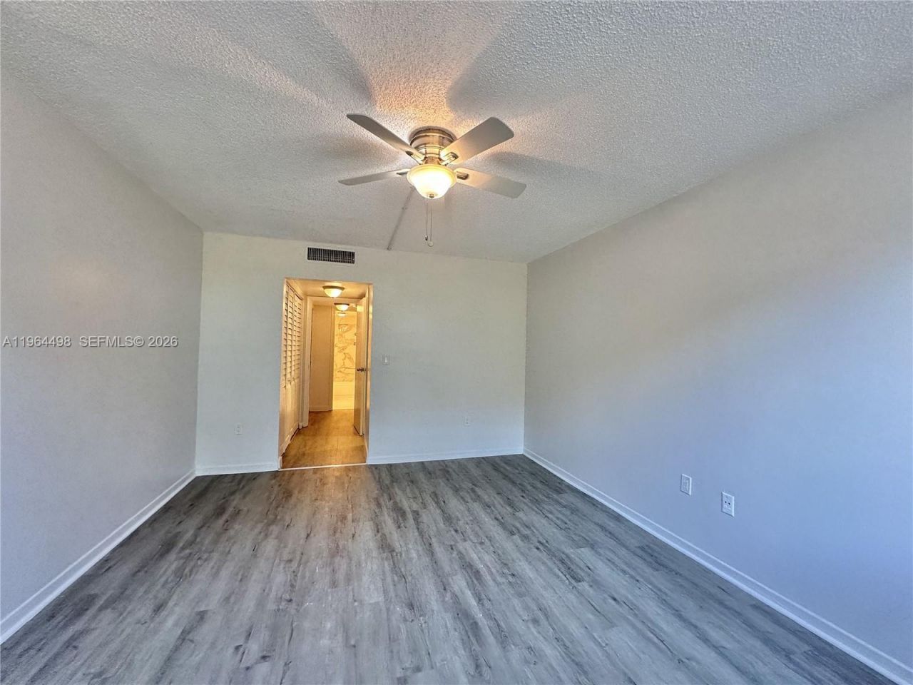 1470 NE 125th Ter, Unit 210, North Miami, FL 33161 Photo