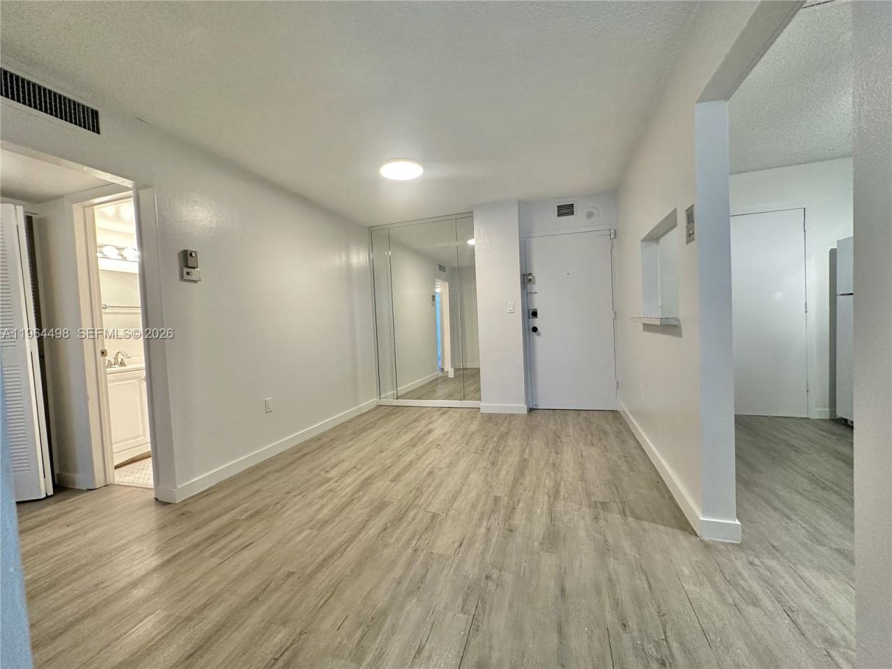 1470 NE 125th Ter, Unit 210, North Miami, FL 33161 Photo