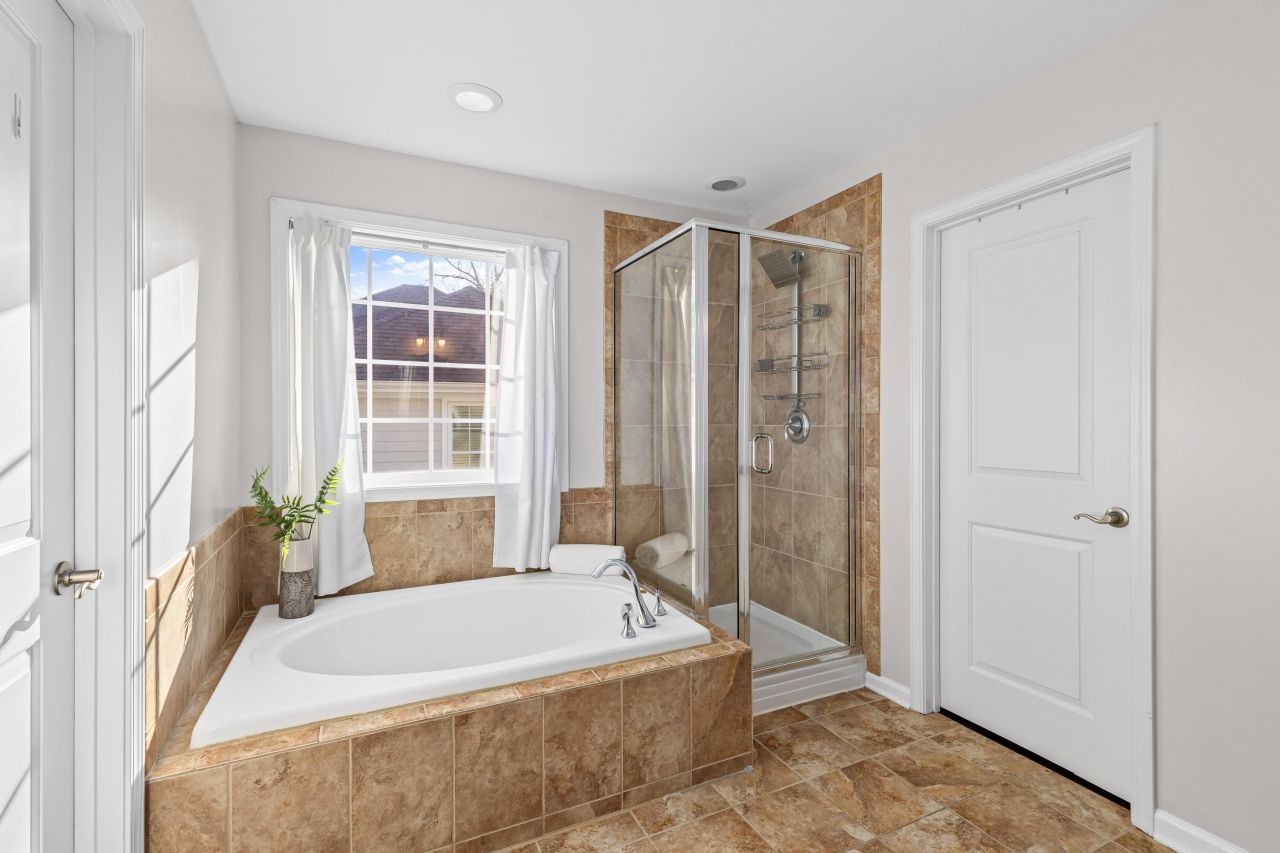 1753 Wellstead Street Photo 36