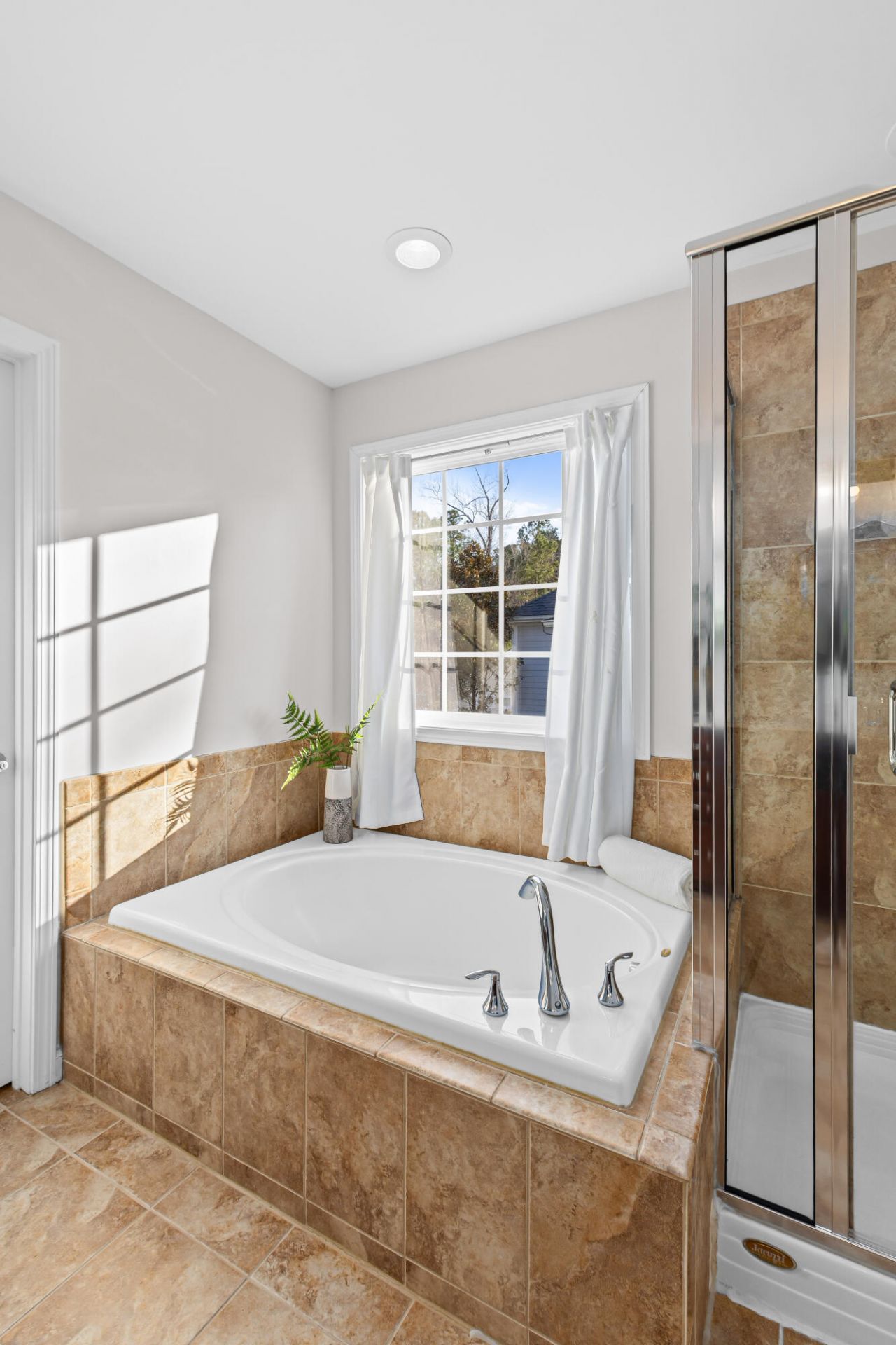 1753 Wellstead Street Photo 37