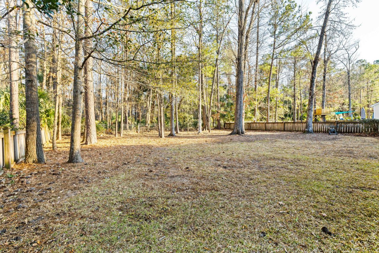 1753 Wellstead Street Photo 52