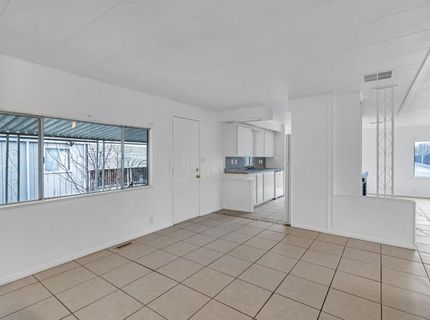 8600 West Ln #175, Stockton, CA 95210 Photo