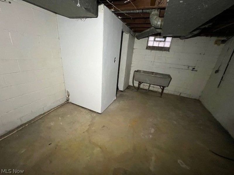 20751 Selfridge, Highland Hills, OH 44122 Photo 14