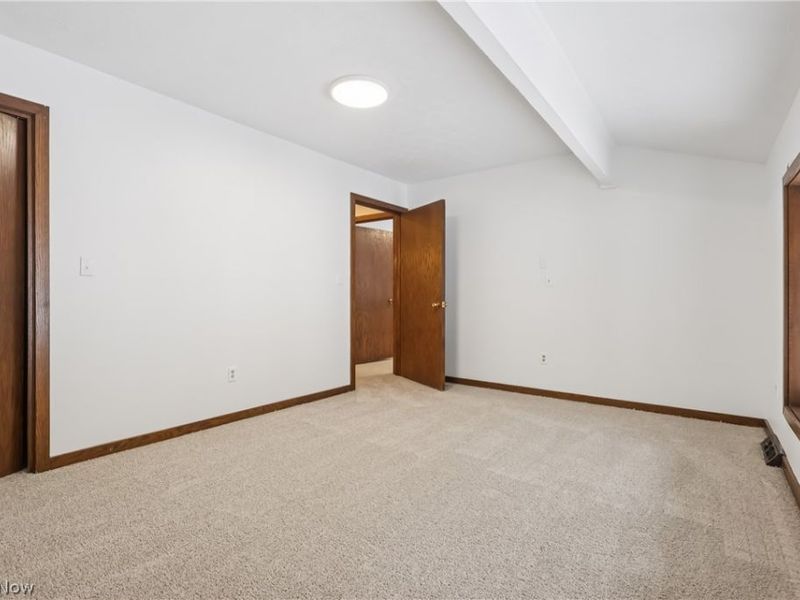 680 Rocky Hollow Drive, Akron, OH 44313 Photo 30