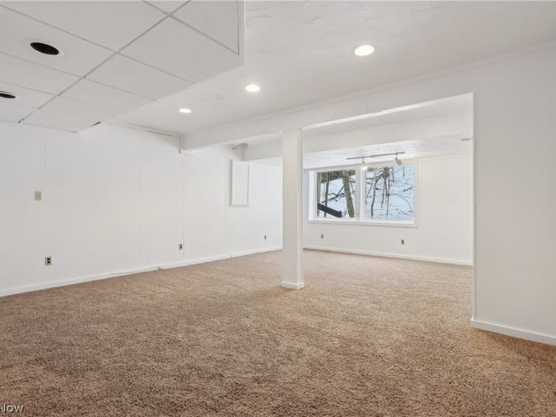 680 Rocky Hollow Drive, Akron, OH 44313 Photo 32