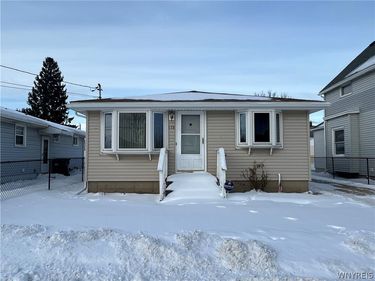 138 Cleveland Avenue, Lackawanna, NY 14218