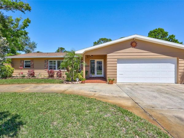 8243 37TH AVENUE N, ST PETERSBURG, FL 33710