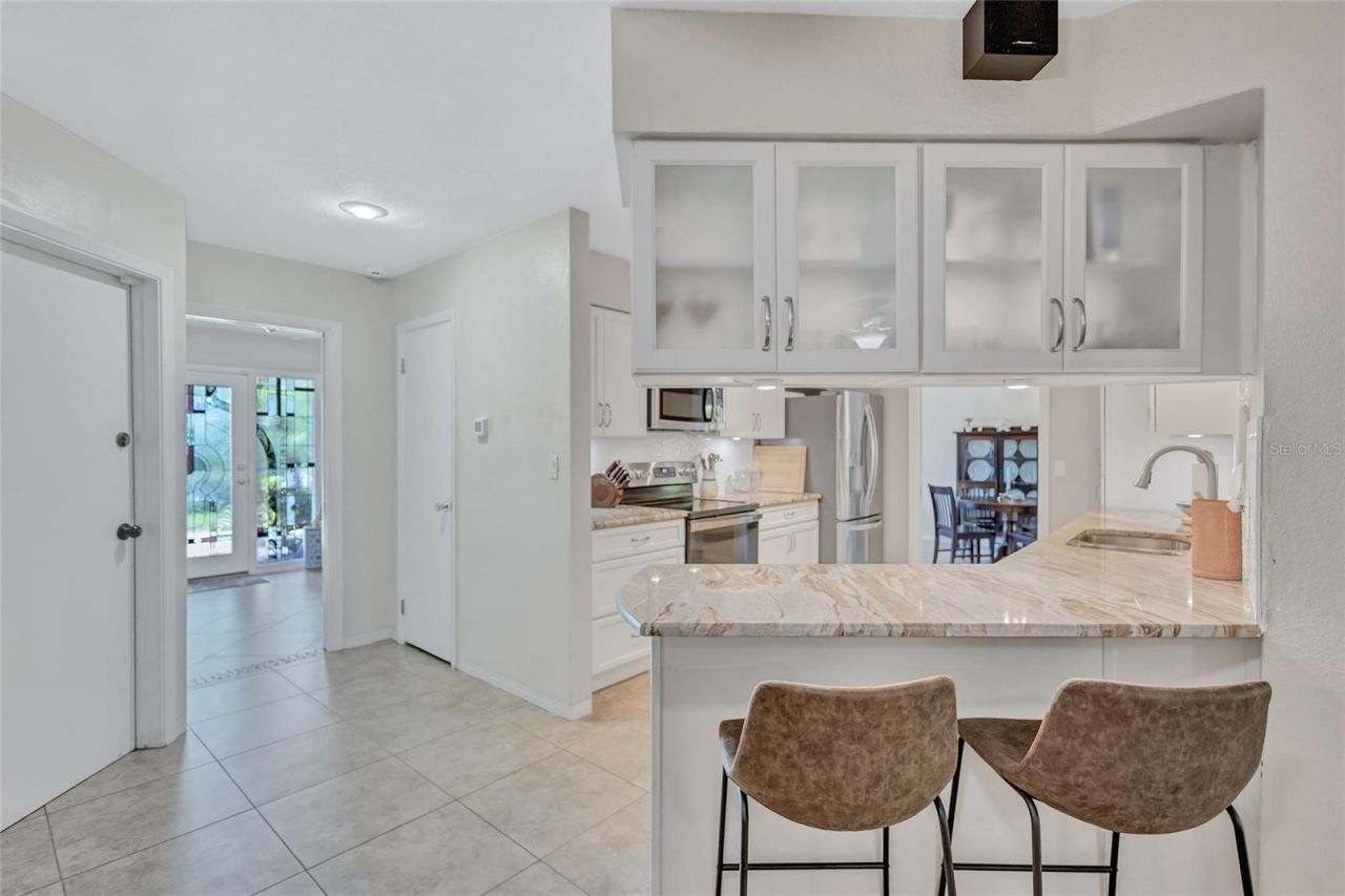 8243 37th Avenue N, Saint Petersburg, FL 33710 Photo