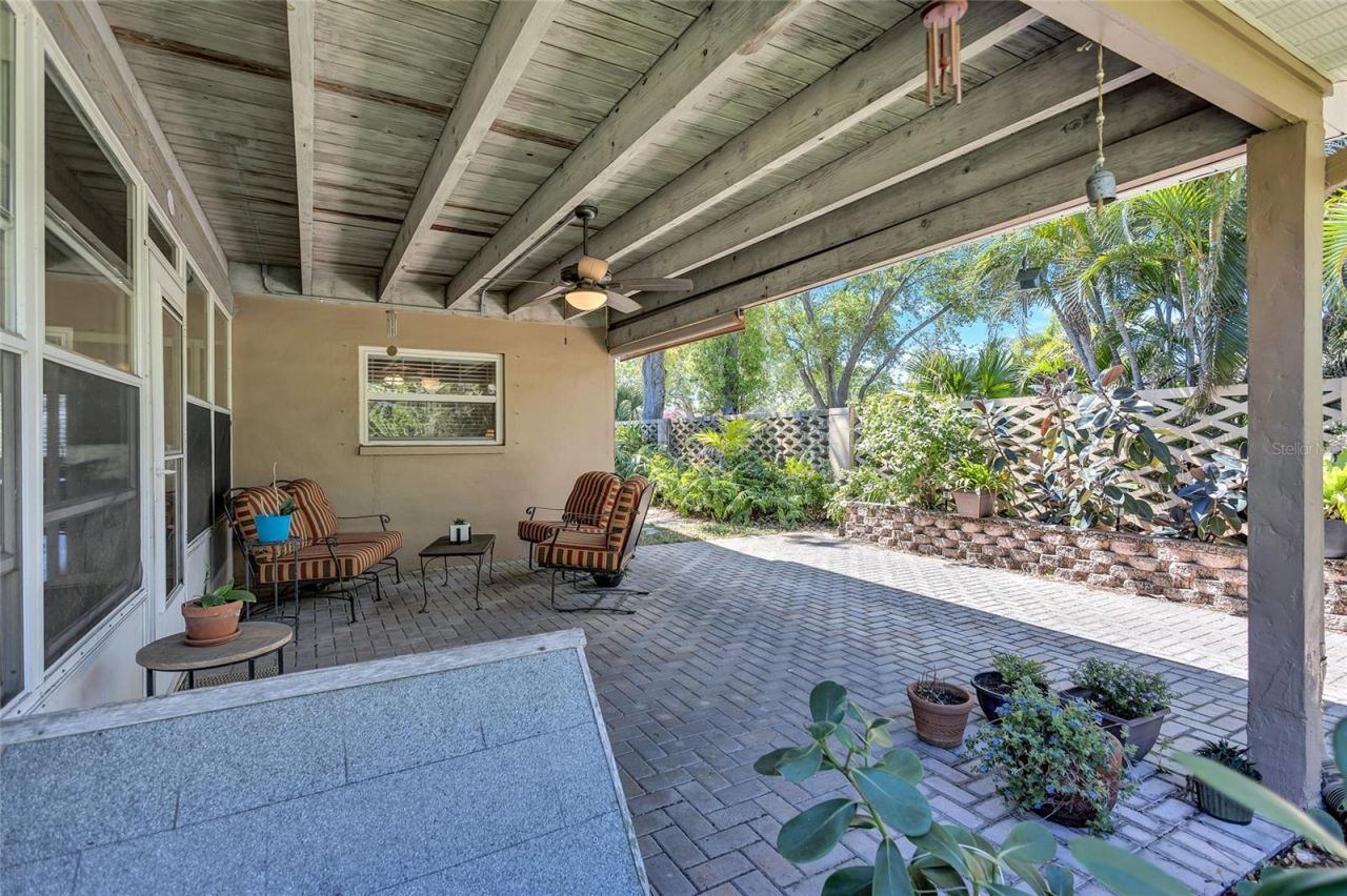 8243 37th Avenue N, Saint Petersburg, FL 33710 Photo