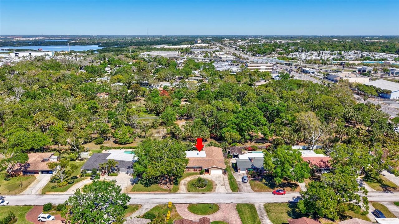 8243 37th Avenue N, Saint Petersburg, FL 33710 Photo