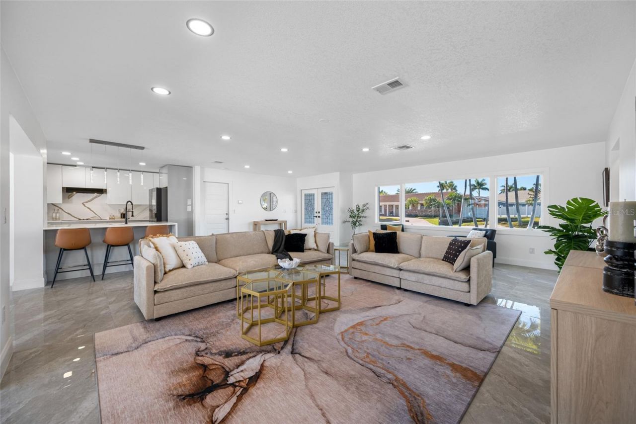 7905 9th Avenue S, Saint Petersburg, FL 33707 Photo