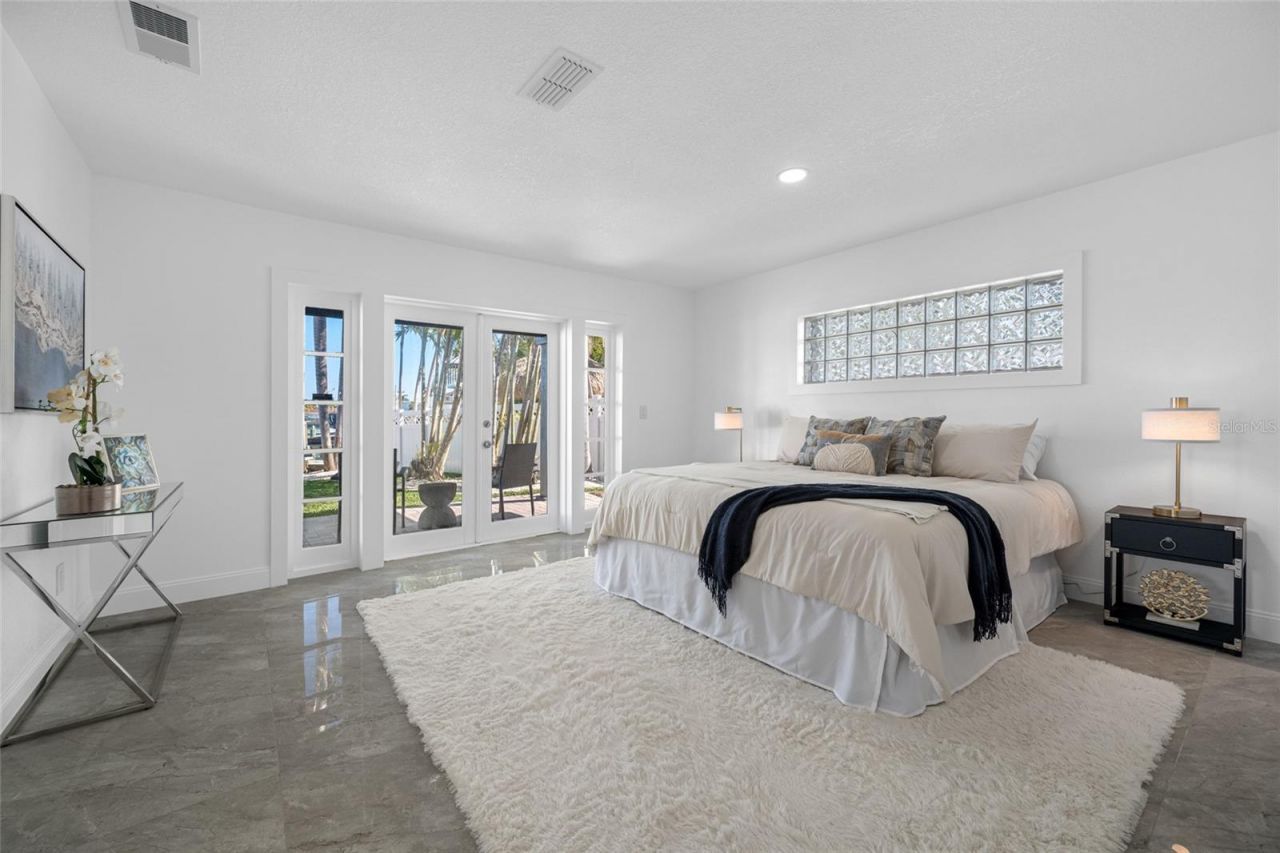 7905 9th Avenue S, Saint Petersburg, FL 33707 Photo