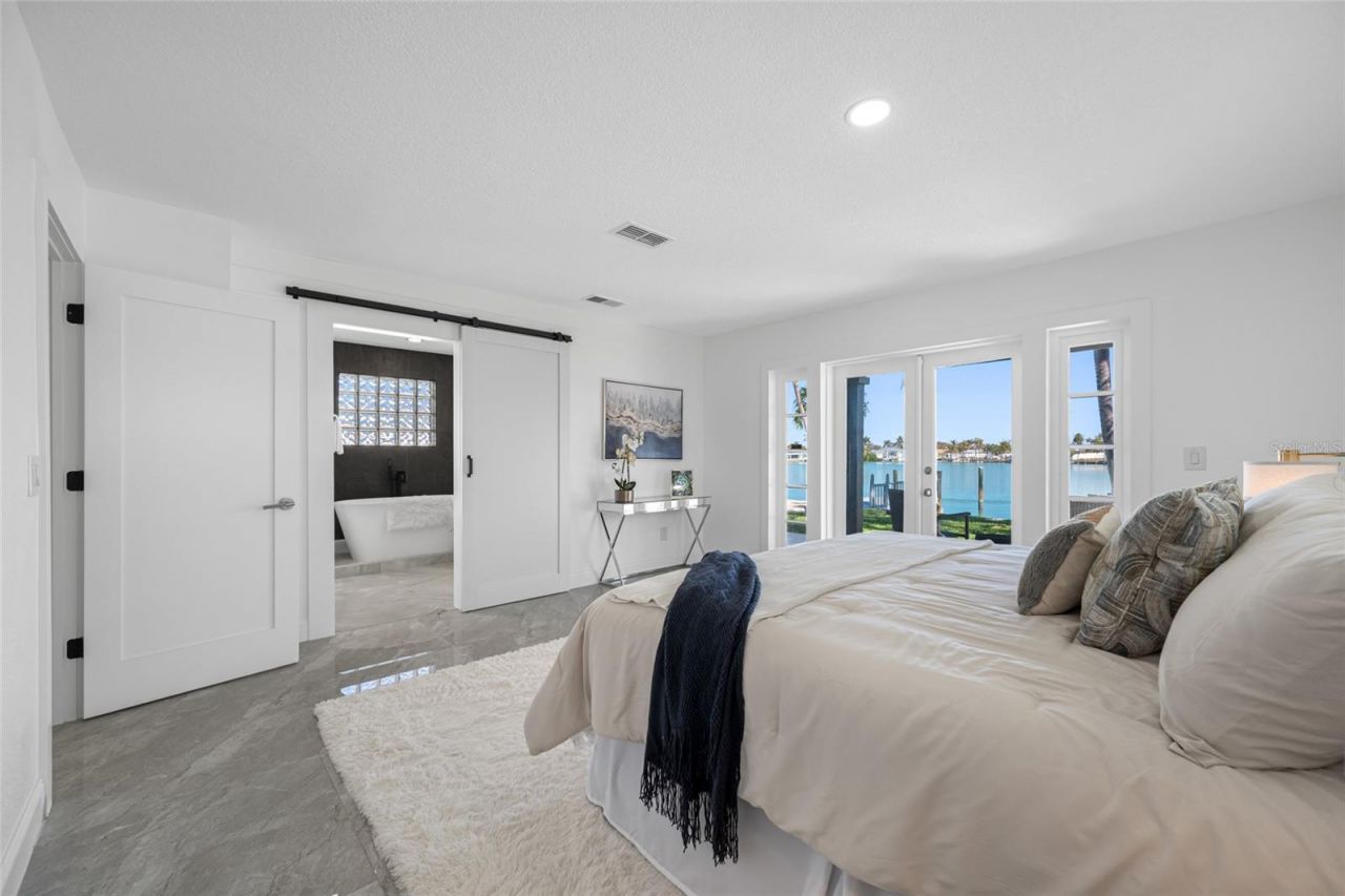 7905 9th Avenue S, Saint Petersburg, FL 33707 Photo