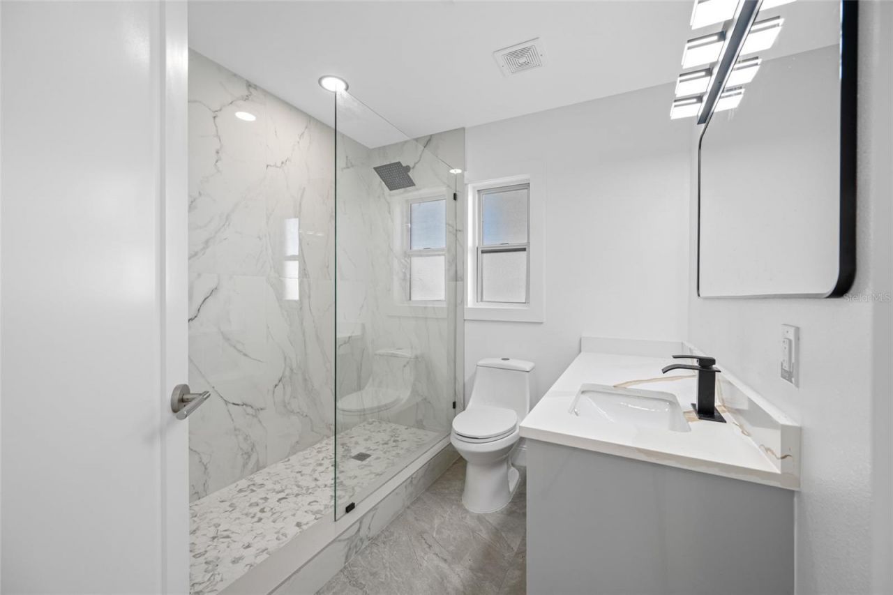 7905 9th Avenue S, Saint Petersburg, FL 33707 Photo