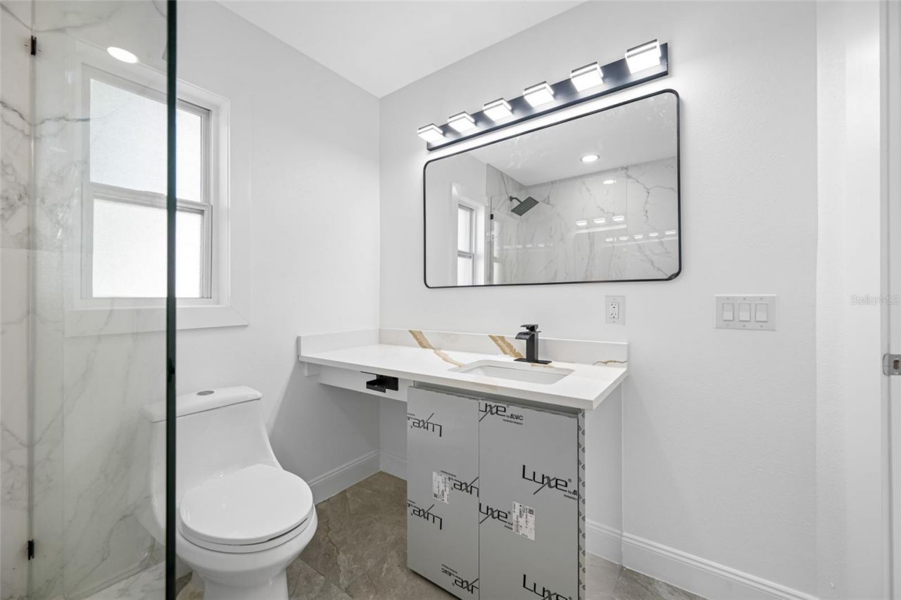 7905 9th Avenue S, Saint Petersburg, FL 33707 Photo