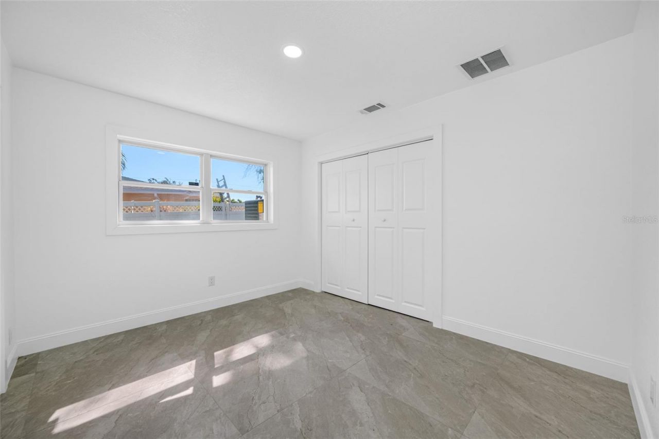 7905 9th Avenue S, Saint Petersburg, FL 33707 Photo