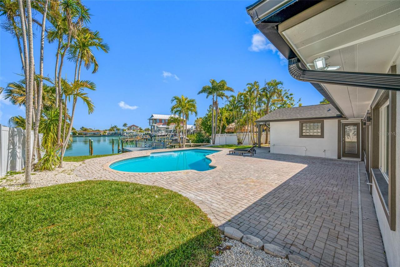 7905 9th Avenue S, Saint Petersburg, FL 33707 Photo