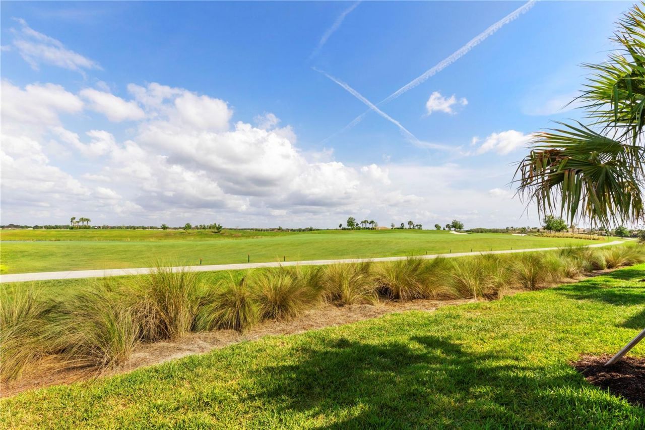 5558 Palmer Circle, Unit 105, Bradenton, FL 34211 Photo