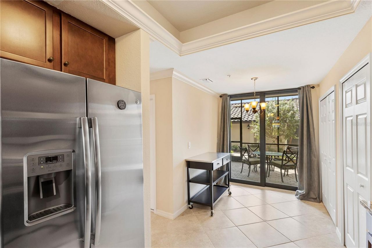 5558 Palmer Circle, Unit 105, Bradenton, FL 34211 Photo