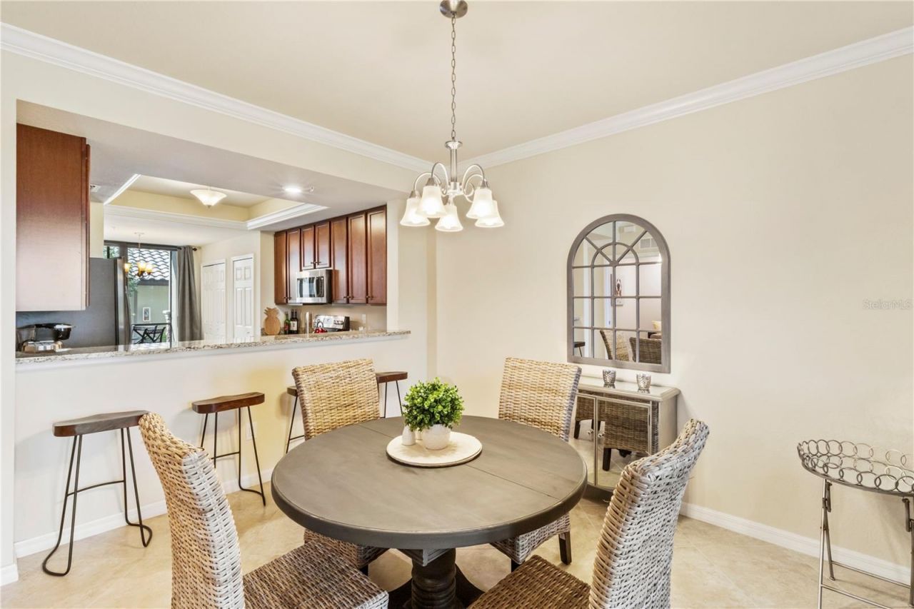 5558 Palmer Circle, Unit 105, Bradenton, FL 34211 Photo