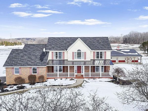 6281 Davis Drive, Newark, OH 43056