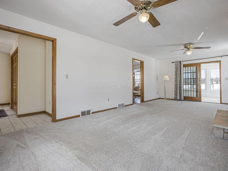 6281 Davis Drive, Newark, OH 43056 Photo 9
