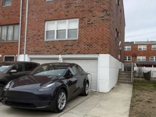 7321 SANDERLING PLACE, PHILADELPHIA, PA 19153