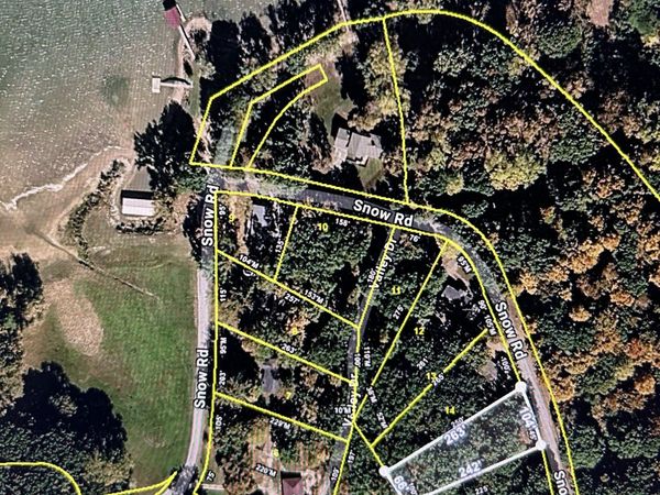 0 Snow Road , Big Sandy, TN 38221