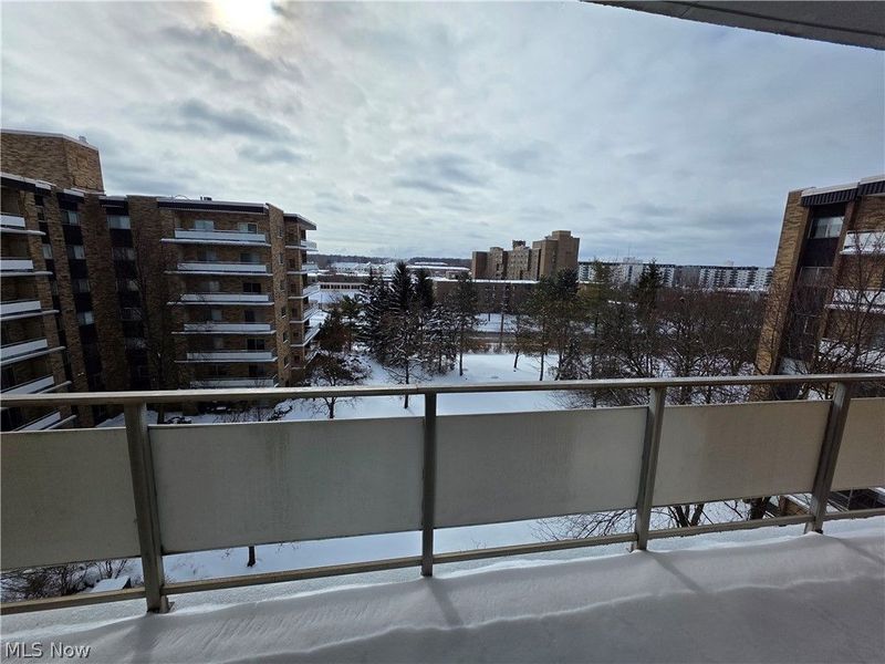 2202 Acacia Park Drive, Unit 2612, Lyndhurst, OH 44124 Photo 11