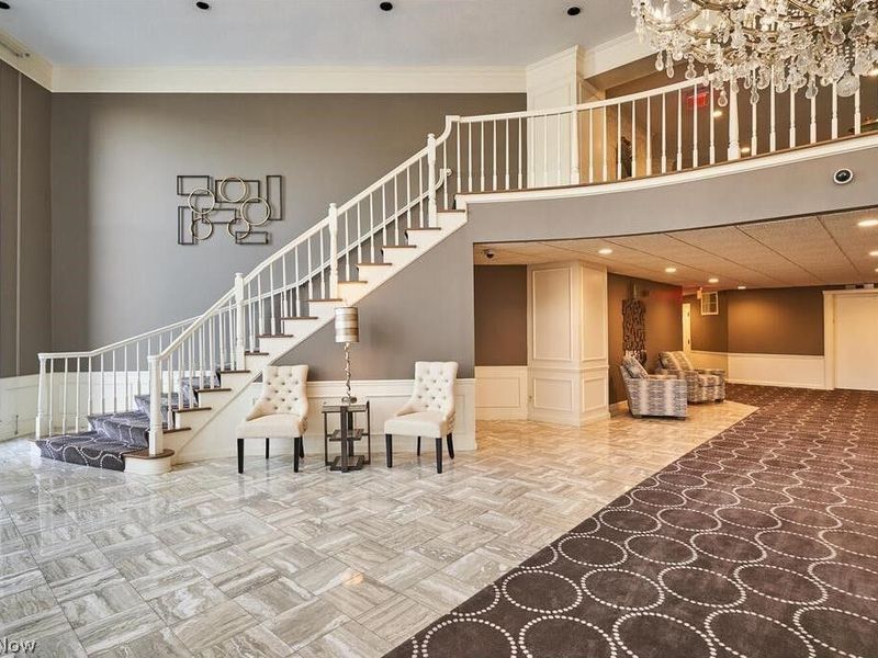 2202 Acacia Park Drive, Unit 2612, Lyndhurst, OH 44124 Photo 20