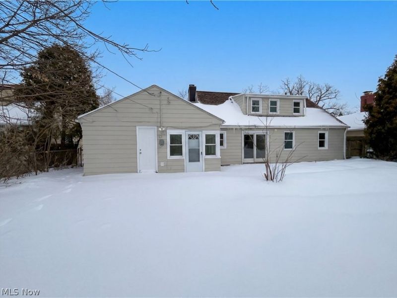 1754 E 236th Street, Euclid, OH 44117 Photo 5