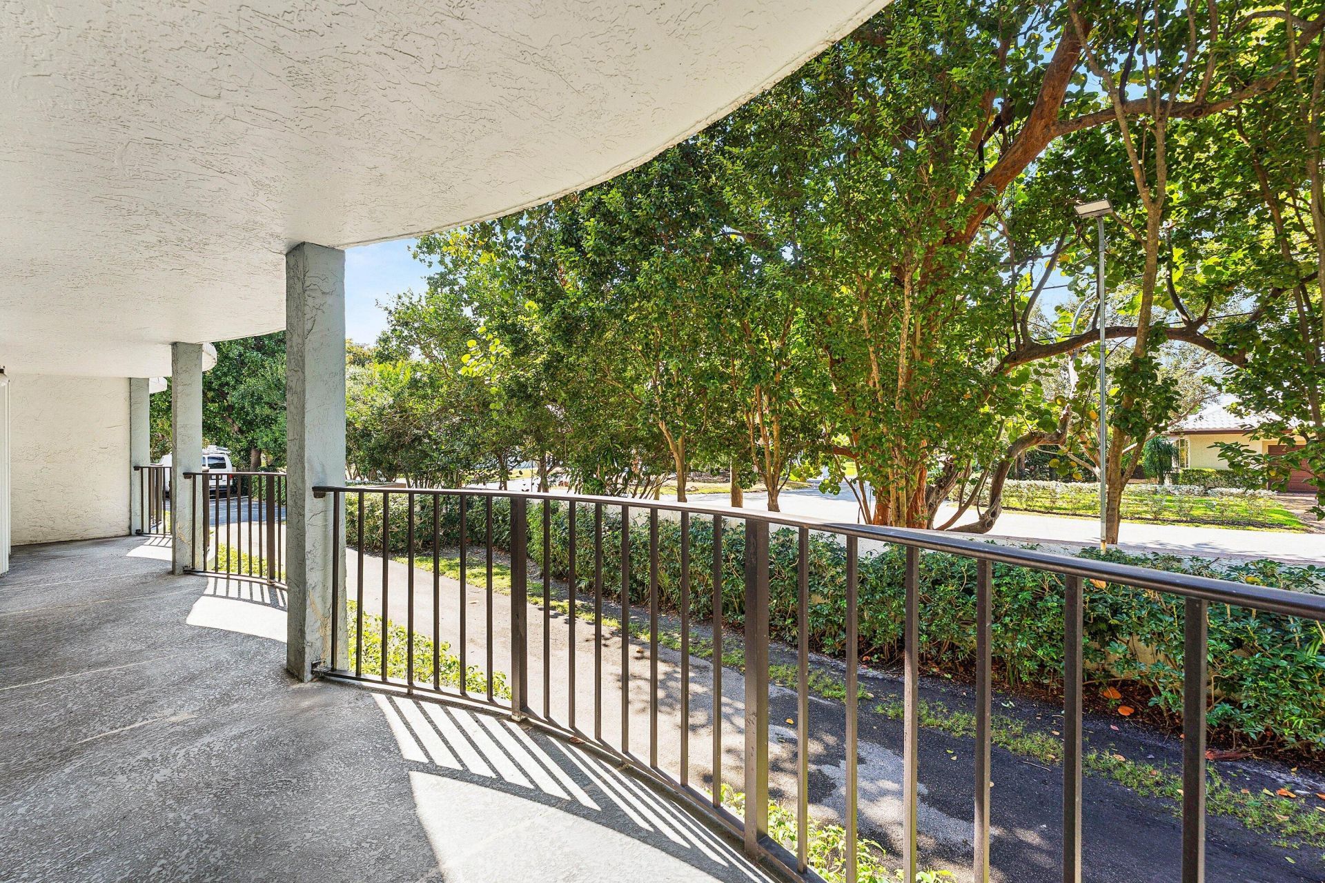 3909 N Ocean Boulevard, Unit 106, Fort Lauderdale, FL 33308 Photo