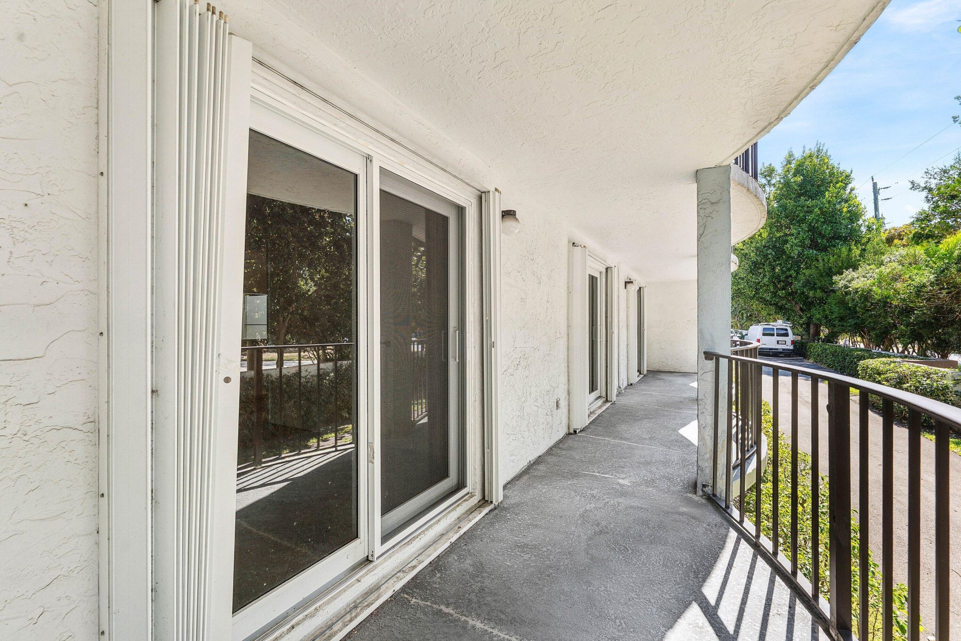 3909 N Ocean Boulevard, Unit 106, Fort Lauderdale, FL 33308 Photo