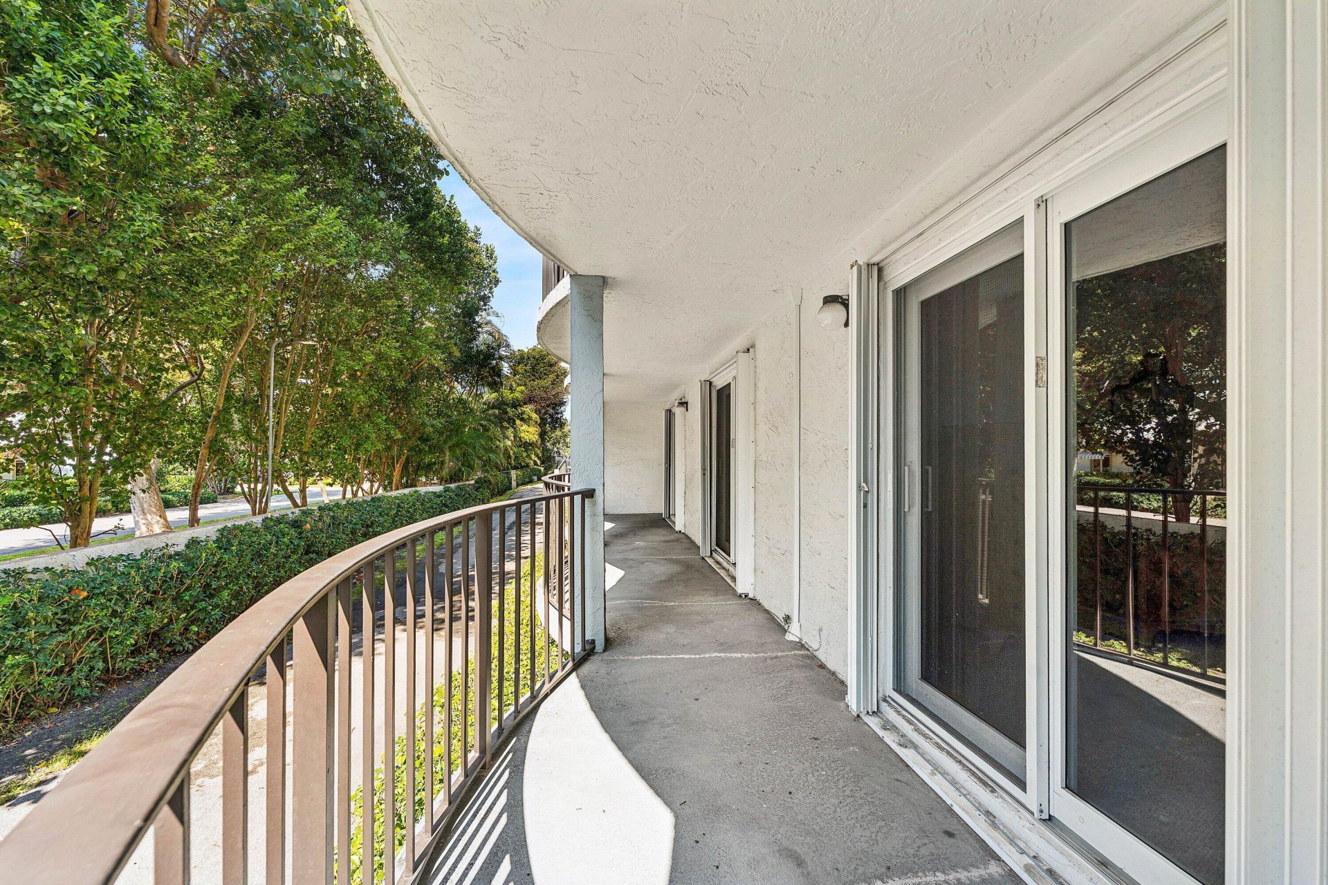 3909 N Ocean Boulevard, Unit 106, Fort Lauderdale, FL 33308 Photo