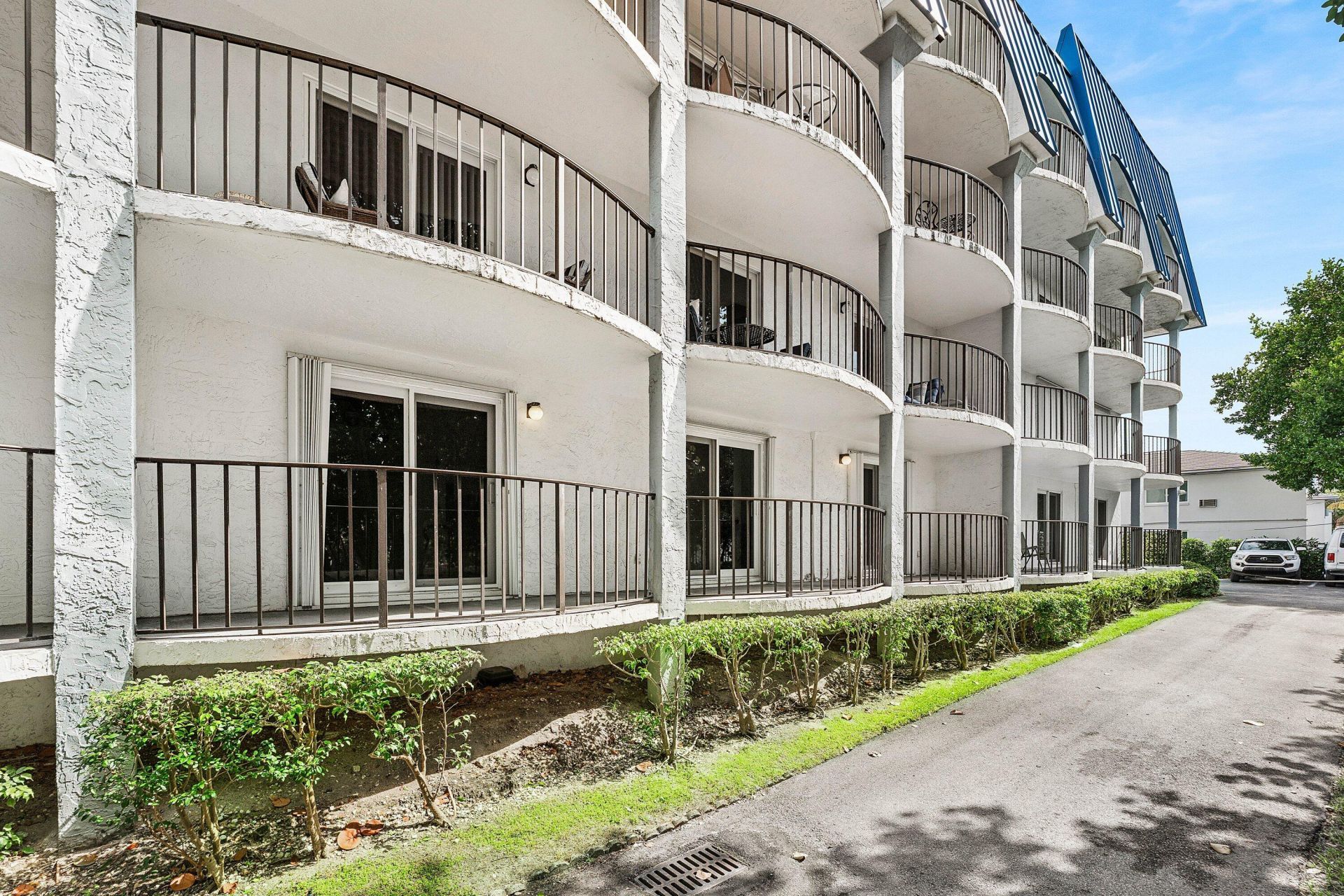 3909 N Ocean Boulevard, Unit 106, Fort Lauderdale, FL 33308 Photo