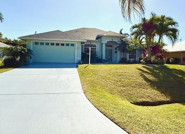 3405 SE Hart Circle, Port Saint Lucie, FL 34984 Photo