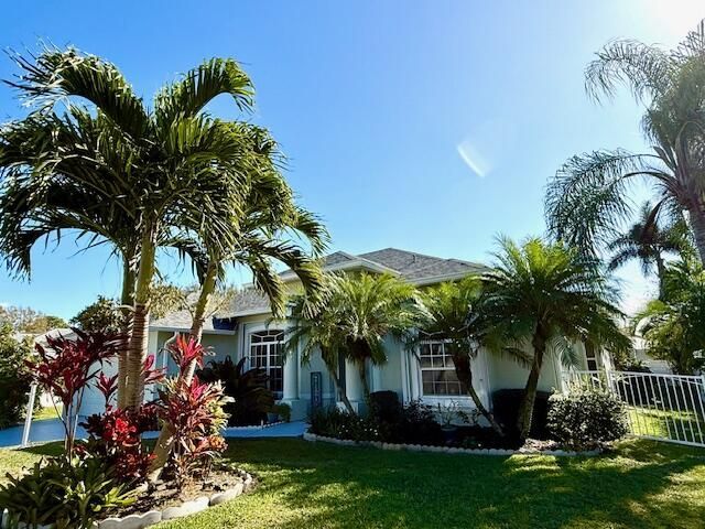 3405 SE Hart Circle, Port Saint Lucie, FL 34984 Photo