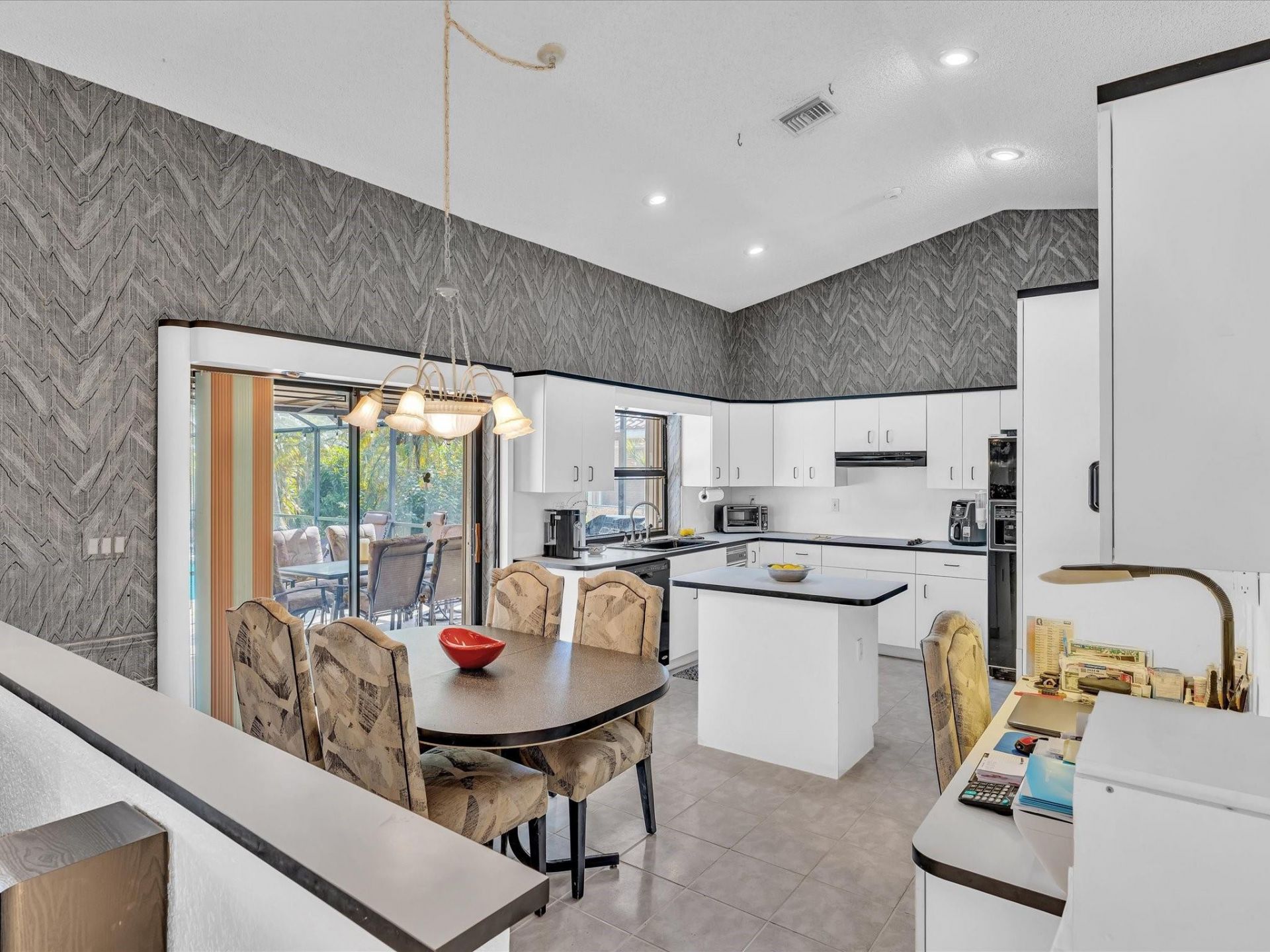 5355 N Springs Way, Coral Springs, FL 33076 Photo