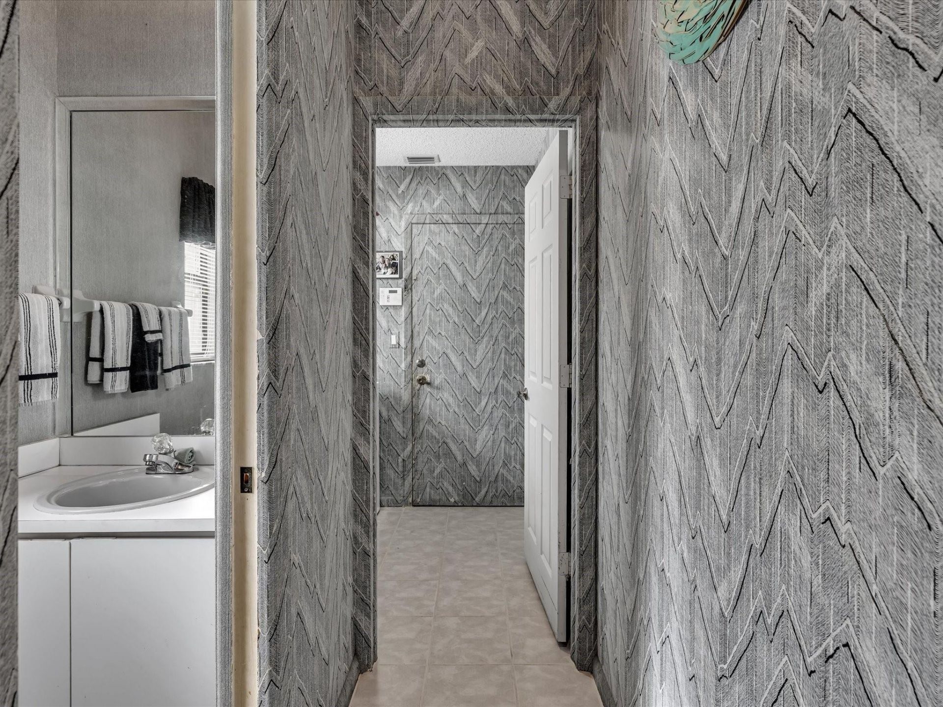 5355 N Springs Way, Coral Springs, FL 33076 Photo