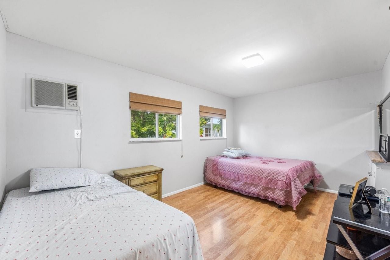 745 NW 72nd Terrace, Margate, FL 33063 Photo