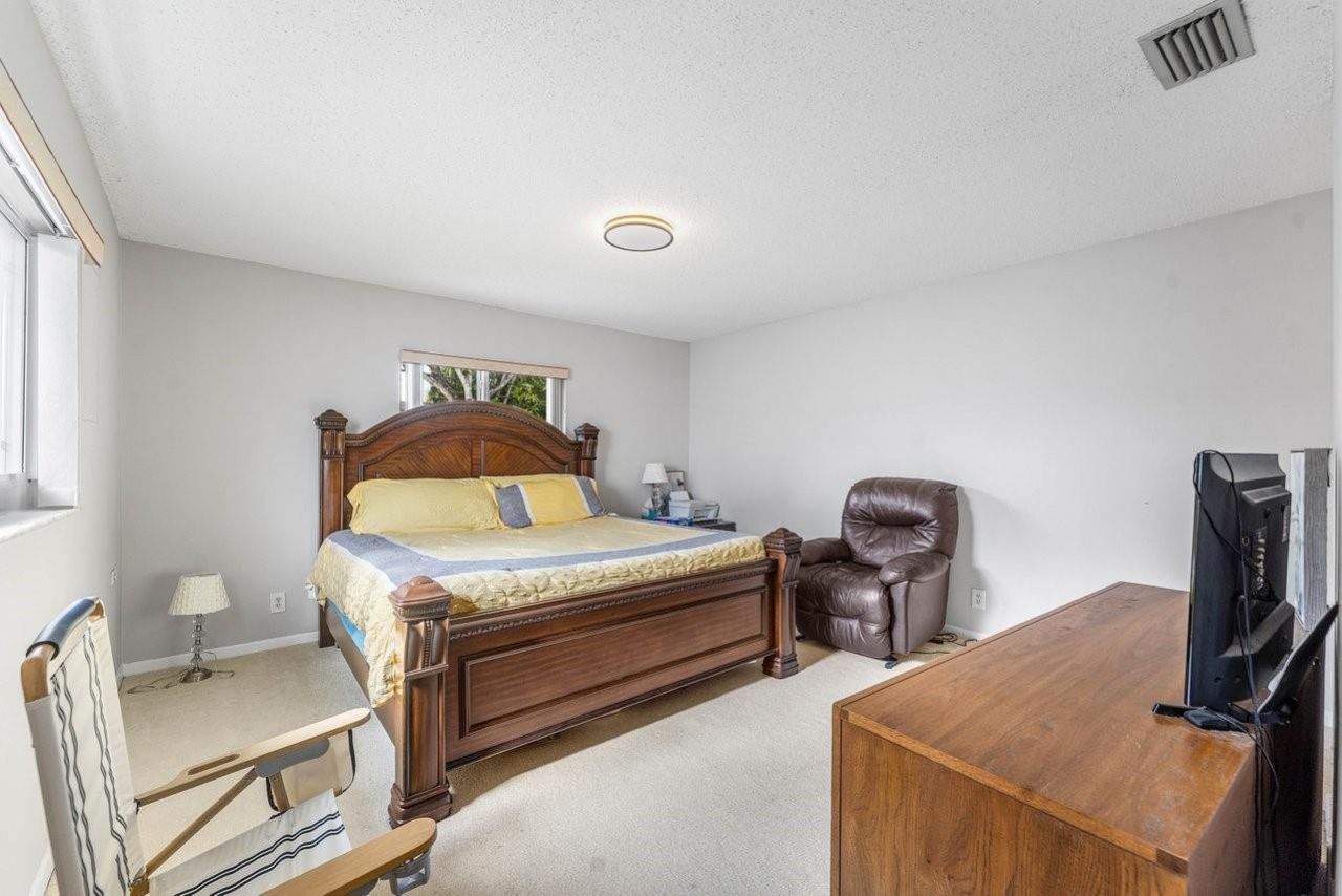 745 NW 72nd Terrace, Margate, FL 33063 Photo