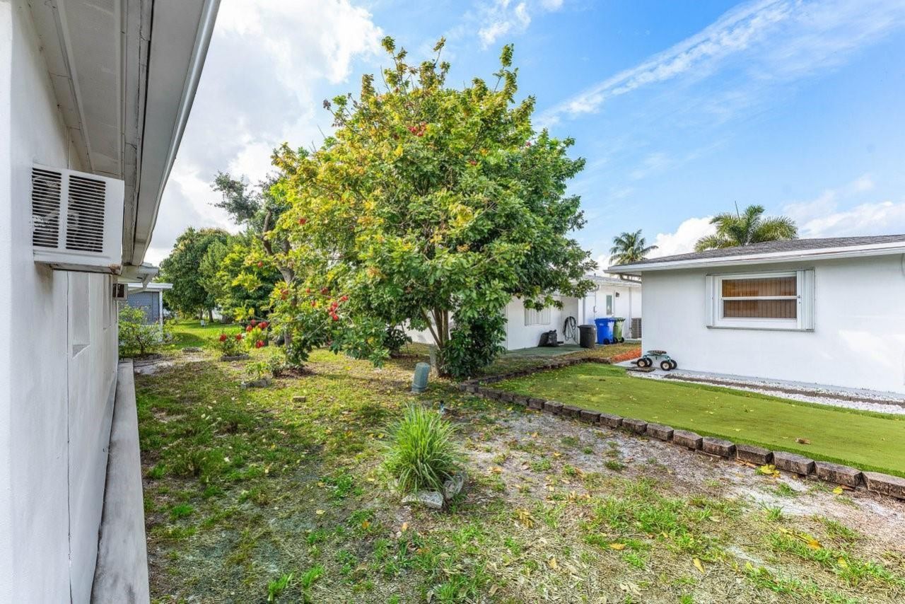 745 NW 72nd Terrace, Margate, FL 33063 Photo